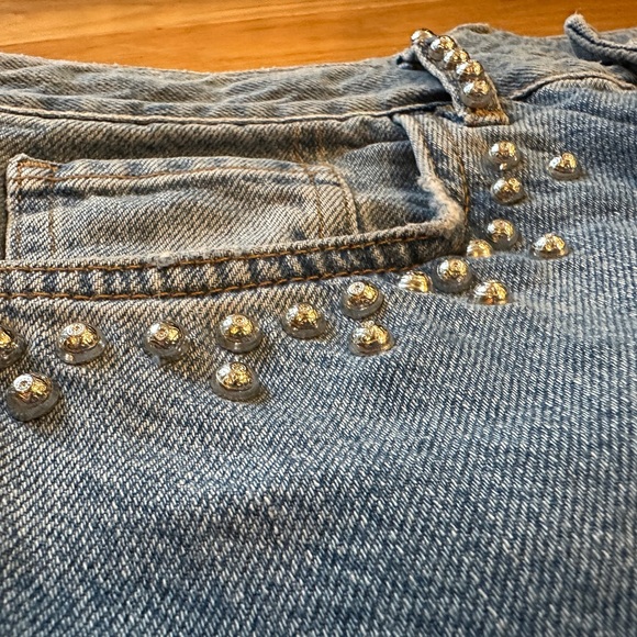 H&M high rise vintage fit jeans with metallic details - Picture 5 of 8